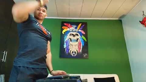 Snapshot of gendersonfit chatting on 12, 9, 2025 gendersonfit online show from 12, 9, 2025