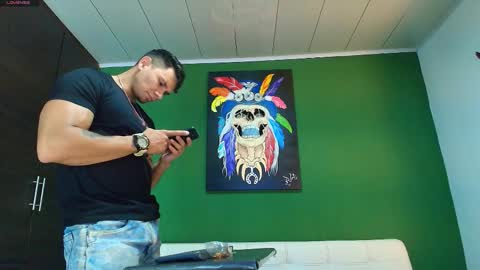 Snapshot of gendersonfit chatting on 8, 10, 2025 gendersonfit online show from 8, 10, 2025