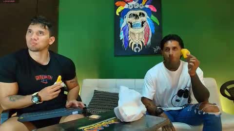 Snapshot of gendersonfit chatting on 12, 10, 2025 gendersonfit online show from 12, 10, 2025