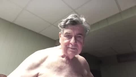 Snapshot of geneox chatting on 2, 5, 2026 GeneOx online show from 2, 5, 2026