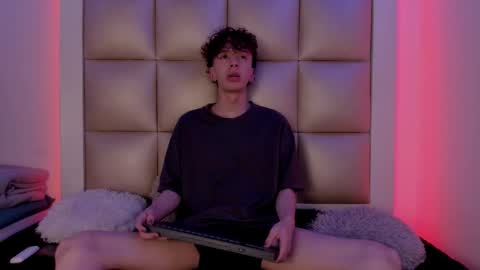 genesis_js online show from 12, 2, 2026