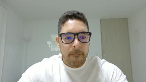 genesis_wb online show from 10, 5, 2026