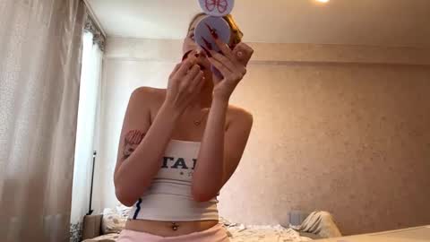 Emmi online show from 10, 9, 2025