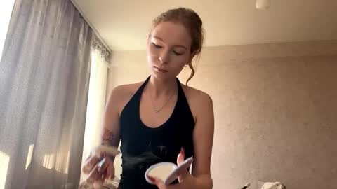 Emmi online show from 11, 9, 2025