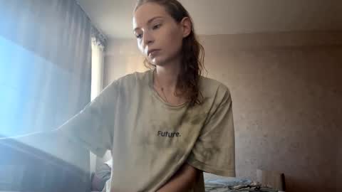 Emmi online show from 22, 9, 2025