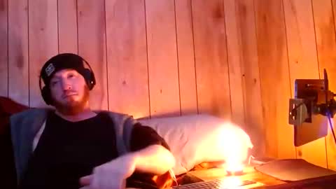 genitalwars online show from 6, 3, 2026