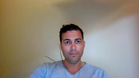Snapshot of genteldevil chatting on 22, 5, 2026 genteldevil online show from 22, 5, 2026