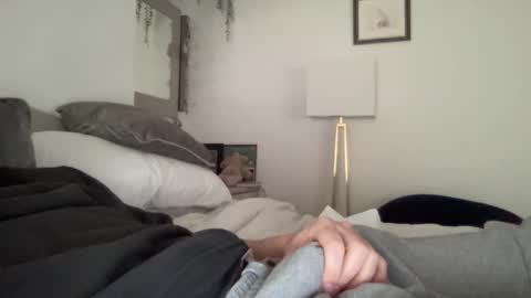 Gentle Stranger online show from 19, 2, 2025