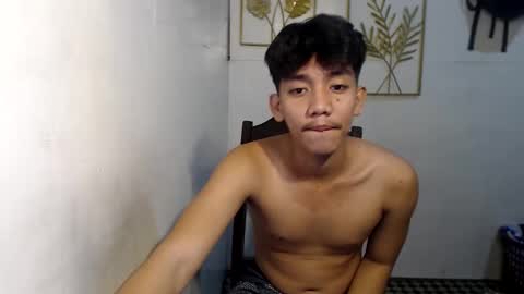 Rayl online show from 4, 10, 2025