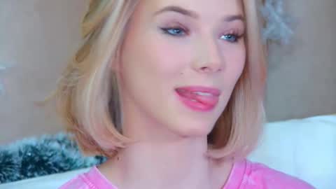 GentleRossi online show from 2, 12, 2025