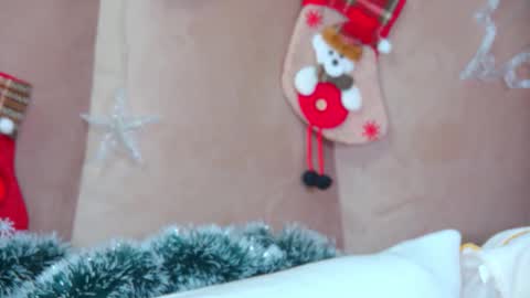 GentleRossi online show from 5, 12, 2025