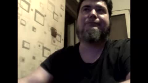 Snapshot of george84xxx chatting on 22, 12, 2025 GeOOXXX online show from 22, 12, 2025