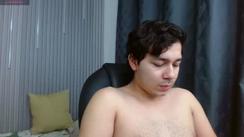 Snapshot of georgesmith_1 chatting on 17, 6, 2026 GEORGE online show from 17, 6, 2026