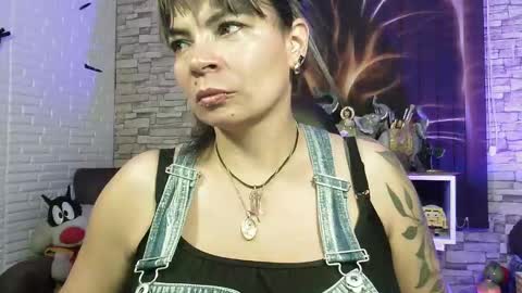 Georgina  online show from 14, 9, 2025