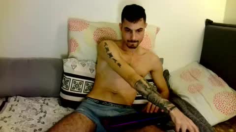 Snapshot of germanbigdic77 chatting on 12, 10, 2025 HeteroGermanbigdic77 online show from 12, 10, 2025