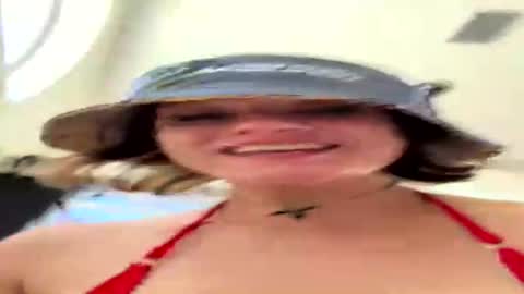Snapshot of gertrudelemon chatting on 25, 7, 2026 gertrudelemon online show from 25, 7, 2026