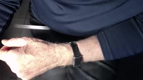 Snapshot of gesiur chatting on 2, 2, 2025 geo online show from 2, 2, 2025