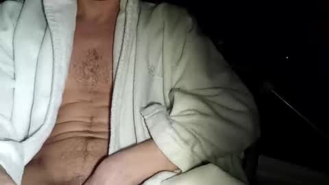 Darryl online show from 8, 4, 2026