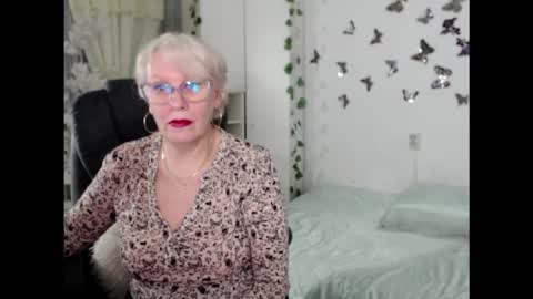 Ghertrudequeen online show from 22, 2, 2026