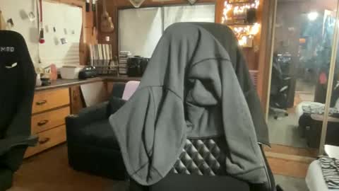 ghostboygbc online show from 30, 4, 2026