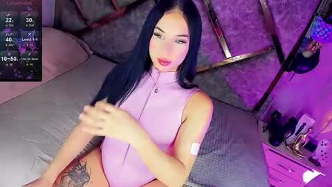 Gia Ferrara online show from 30, 6, 2026
