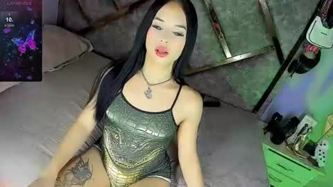 Gia Ferrara online show from 2, 7, 2026