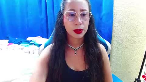 Gia  online show from 18, 7, 2026