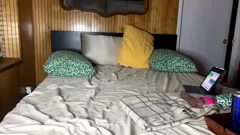 Giaa4ever online show from 12, 9, 2025