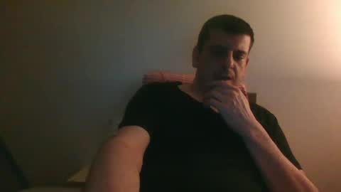 Snapshot of giaco1982 chatting on 5, 2, 2025 samuel online show from 5, 2, 2025