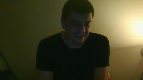 Snapshot of giaco1982 chatting on 6, 3, 2025 samuel online show from 6, 3, 2025