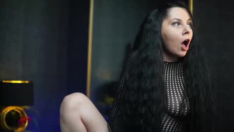  Gia  online show from 12, 2, 2026