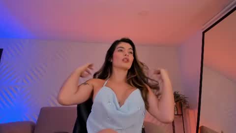 Gia Ferrera online show from 1, 8, 2026