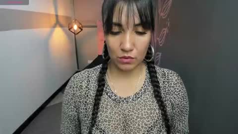 Snapshot of giafox_ chatting on 20, 12, 2024 G I A  FOX online show from 20, 12, 2024