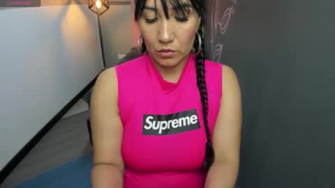 Snapshot of giafox_ chatting on 23, 12, 2024 G I A  FOX online show from 23, 12, 2024