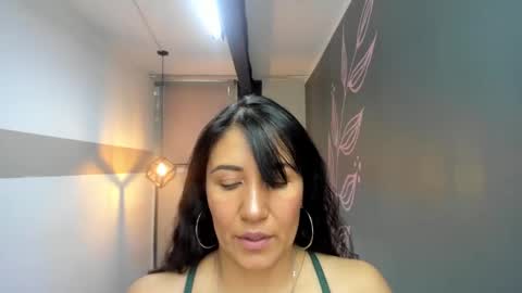 Snapshot of giafox_ chatting on 31, 1, 2025 G I A  FOX online show from 31, 1, 2025