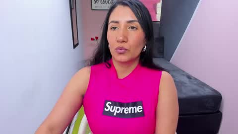 Snapshot of giafox_ chatting on 19, 2, 2025 G I A  FOX online show from 19, 2, 2025
