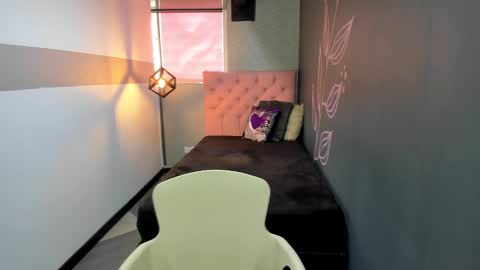 Snapshot of giafox_ chatting on 26, 2, 2025 G I A  FOX online show from 26, 2, 2025
