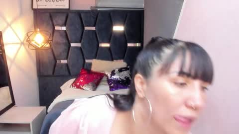 Snapshot of giafox_ chatting on 14, 9, 2025 G I A  FOX online show from 14, 9, 2025