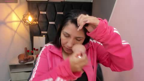 Snapshot of giafox_ chatting on 23, 9, 2025 G I A  FOX online show from 23, 9, 2025