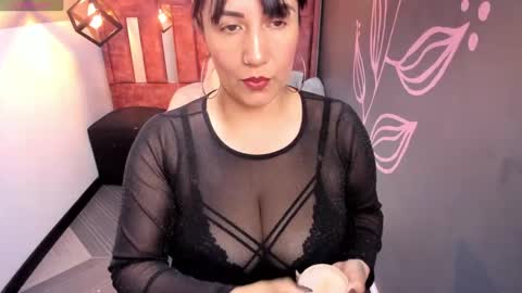 Snapshot of giafox_ chatting on 29, 9, 2025 G I A  FOX online show from 29, 9, 2025