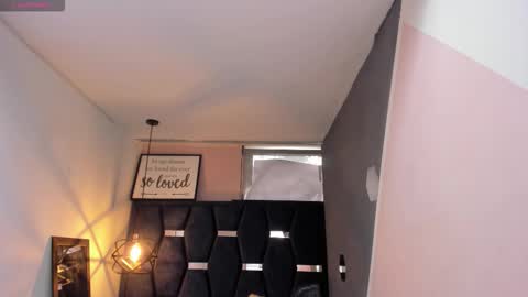 Snapshot of giafox_ chatting on 10, 10, 2025 G I A  FOX online show from 10, 10, 2025