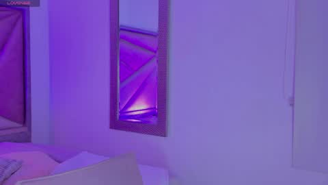 Gia  online show from 2, 5, 2026
