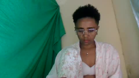 Snapshot of gialbloody chatting on 25, 7, 2026 gialbloody online show from 25, 7, 2026