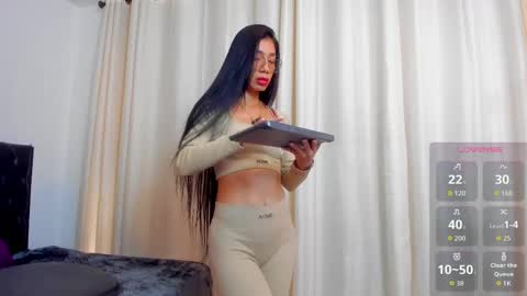 Giana online show from 30, 4, 2026