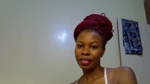 Snapshot of gianna_012 chatting on 20, 9, 2025 ENNY online show from 20, 9, 2025