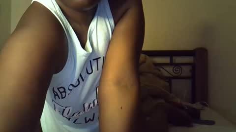 Snapshot of giannah01 chatting on 14, 10, 2025 Giannah online show from 14, 10, 2025