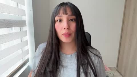 Gianna Lee online show from 14, 4, 2026