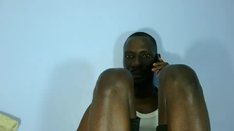 Snapshot of giant_couple chatting on 24, 6, 2026 giant_couple online show from 24, 6, 2026