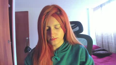 GiaRoussel online show from 24, 4, 2026