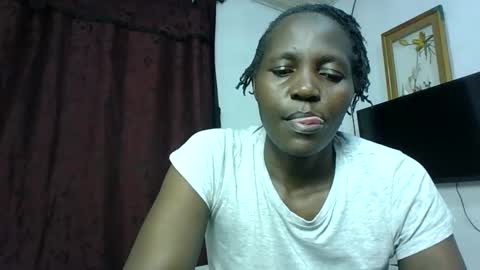 Snapshot of gift2030 chatting on 8, 10, 2025 gift2030 online show from 8, 10, 2025